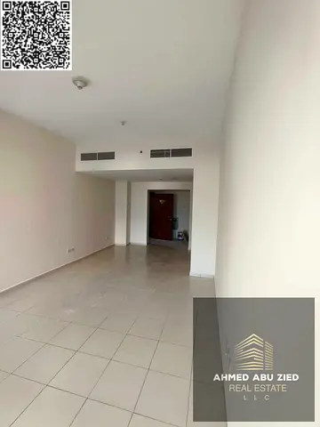 شقة غرفتين وصالة للإيجار السنوي في أبراج عجمان ون بمطبخ مغلق وإطلالة مفتوحة مع خدمات متكاملة وسعر مميز 46000 درهم مع تسهيلات بالدفع