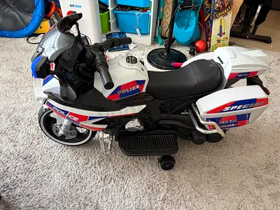 Kids Ride-On Police Motorcycle with Storage Boxes and Training Wheels