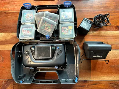 Sega Game Gear Retro Handheld Bundle – Perfect for collectors or nostalgia fans!