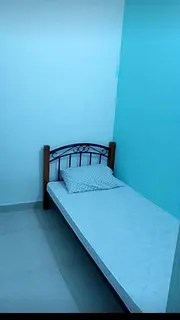 Ladies executive bedspace available airport road near IMMIGRATION bridge for Indians