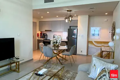 Near Metro | Ready to move | Bright | Furnished