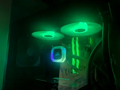 Corsair H100 RGB AIO. Pump RGB NOT changeable. Fans are fully controllable.