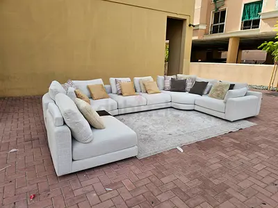 Chattlesmore olta modular sofa with coffee table