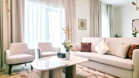 Elegant 2BR + Maid | Luxury Golfside Haven