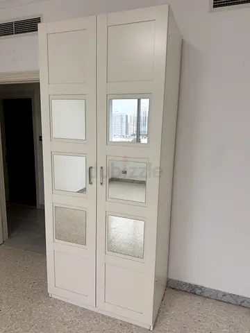 White Double-Door Wardrobe with Mirror Panels - in good working Condition