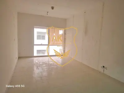CENTRAL AC 1BHK WITH 2 WASHROOM FOR FAMILY & WORKING PROFESSIONALS CLOSE TO METRO