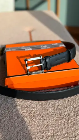 Hermès Étrivière 32 belt.