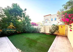 WELL MAINTAINED | VACANT | SPECIOUS | LUSH GARDEN