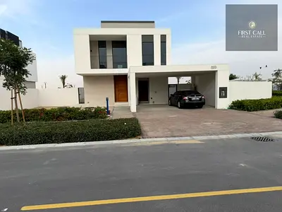 SUPER CORNER | GOLF COURSE LIVING | LUXURY FURNISHED