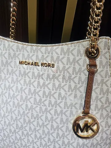 Michael Kors MK Signature Chain-Strap Tote Bag - White/Cream