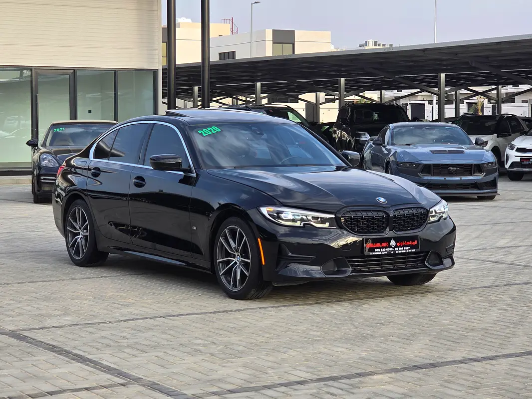 BMW 3-Series 2020 — photo 1 of 15