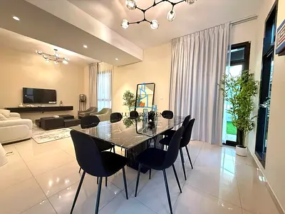 Corner 3BR TH | Family-Friendly | Gated Living