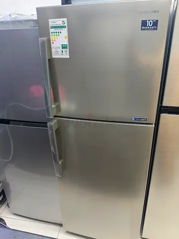 Samsung Top Freezer Refrigerator in Stainless Steel - Good Condition