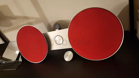 Bang  Olufsen, Beoplay A8