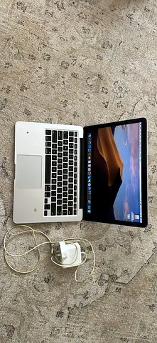 MacBook