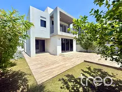 Single Row | Vacant | Private Location