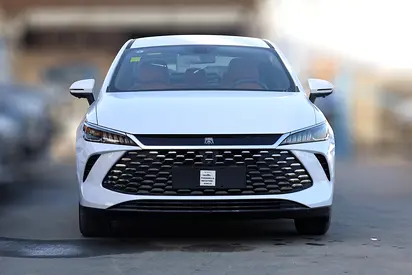 BYD Qin Plus DM-i 55km Leading with 360camera and driver power seat 2025 model only for export