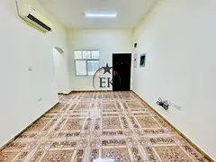 Spacious 2 Bedrooms First Floor Balcony