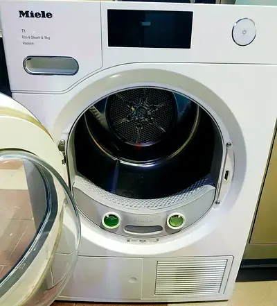 Miele TWV 680 WP Dryer – 9kg Heat Pump with WiFi PerfectDry byui