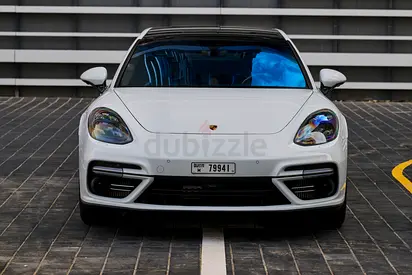 2018 Porsche Panamera Turbo
