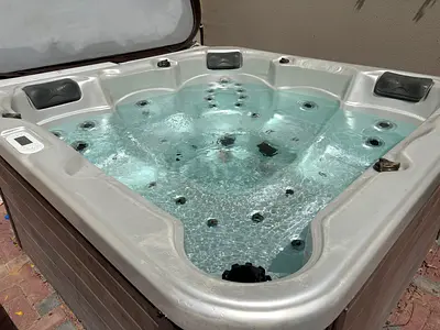 Jacuzzi Spa Pool