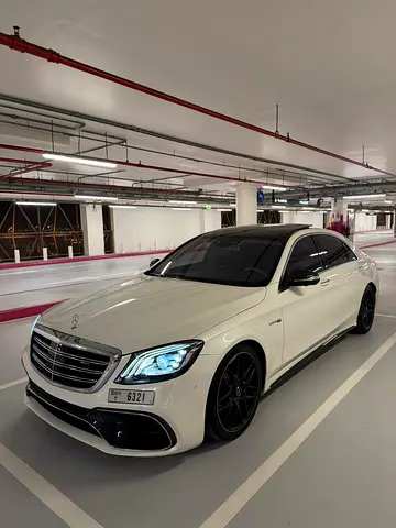 2019 55,000 KM GCC S63 AMG
