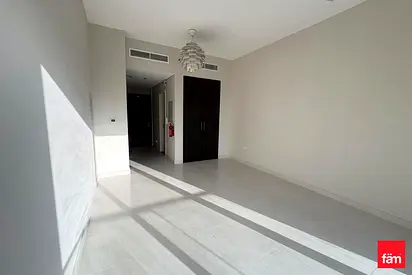 Studio Apartment | Balcony | Street View