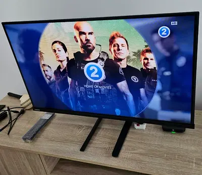 32 inch LED TV - Excellent Working Condition