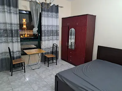 Private Room for working couples or working g ladies near Salahaldeen metro Al Muteena