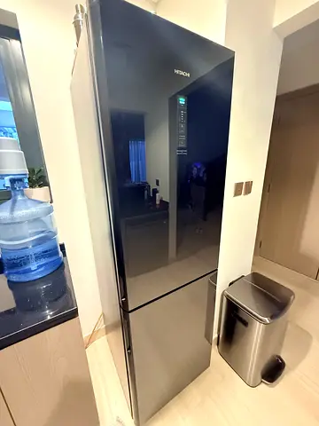 HITACHI BOTTOM FREEZER 410L - 2YRS EXTRA WARRANTY