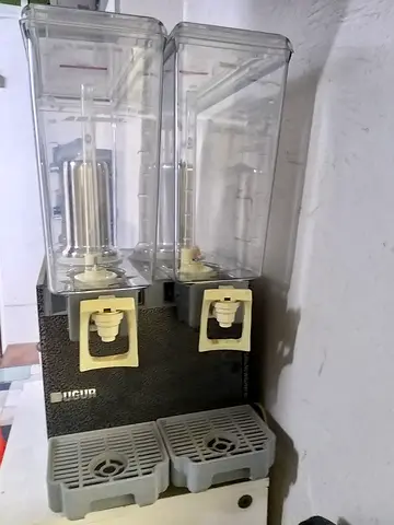Double Juice/Cooler Dispenser Machine - Twin Clear Tanks (Used)