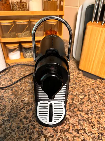 Nespresso Inissia Coffee Machine