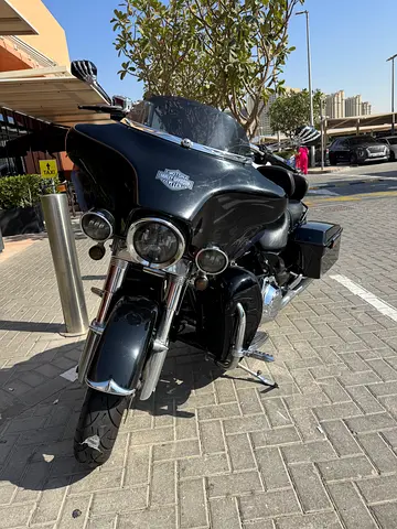 GCC Street Glide - No Accidents