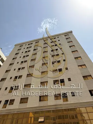 مساحة الأرض: 10,000 قدم مربع 💰 الدخل السنوي: 2,550,000 درهم  💰 السعر المطلوب: 2,200,000 درهم 0✨ فرصة استثمارية قوية بعائد مرتفع وموقع استراتيجي00000