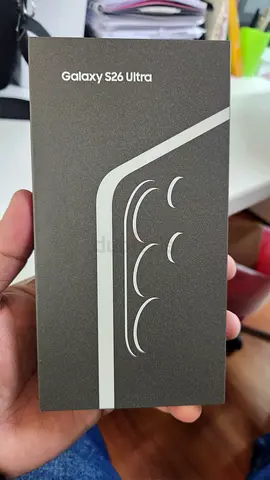 Samsung S26 Ultra 256gb silver shadow brand new