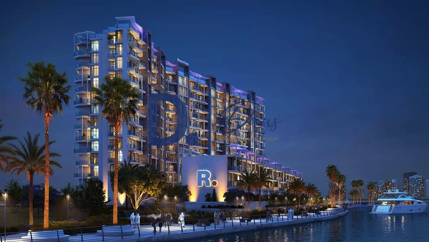 4BR Town House | Full Sea View | Fully Furnished | prime location | High ROI