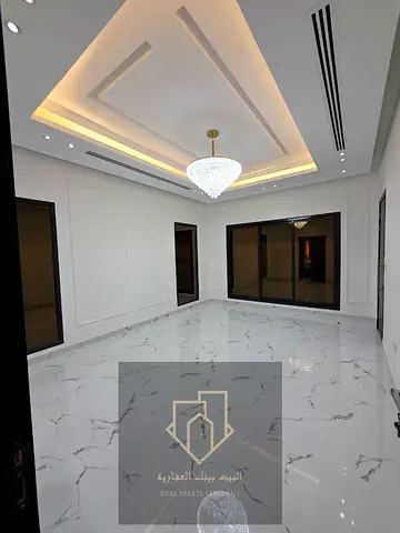 Excellent location - close to the Dubai and Sharjah exit - large area - parking