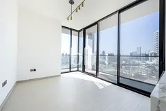 Smart Home | Larger Corner Unit | Vacant
