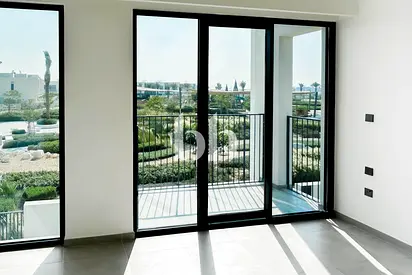 4 Bedroom | Modern | Open Plan