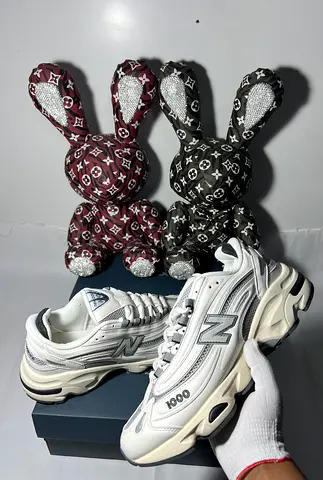 Used New Balance 1000