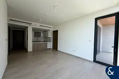2 Bedroom | Bright Layout | Vacant