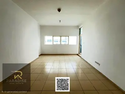 EMPTY APARTMENT - FOR SALE - 1 BHK - WITH PARKING
