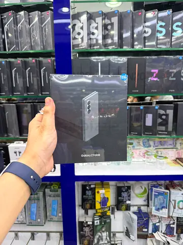 Samsung Galaxy Z Fold 6 256 GB Brand New