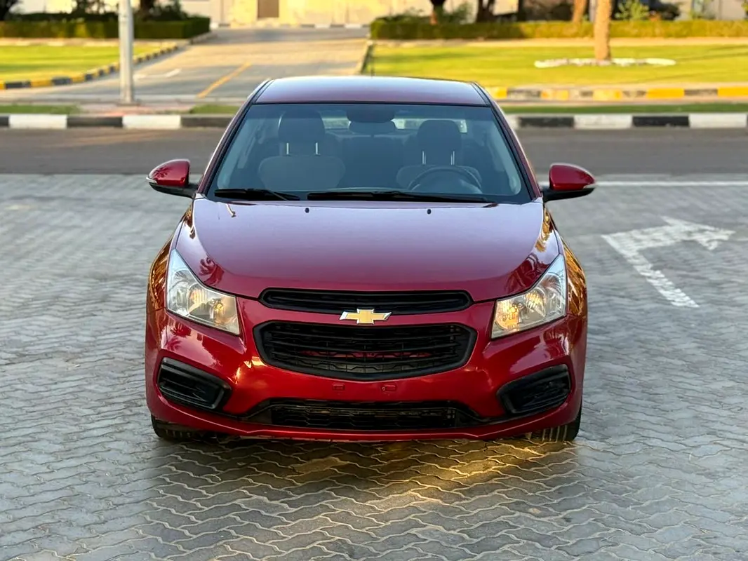 Chevrolet Cruze 2016 — photo 1 of 15