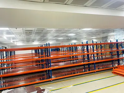 Racking fitter and maintaince