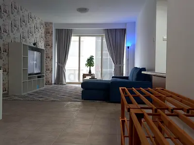 Available bed space@ UP Tower