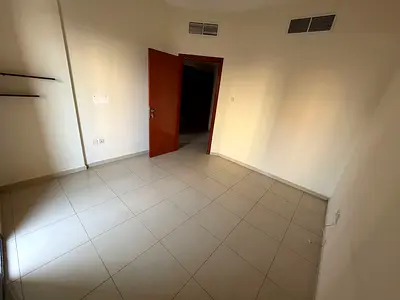 شقة غرفة وصالة للإيجار السنوي – النعيمية – بجوار جسر غلفا