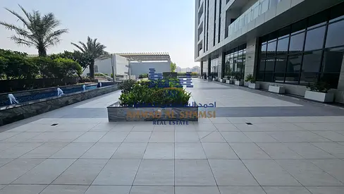 Luxurious || 3BHK Apartment || 2 Parkings Free || Maid's Room || Balcony || Wardrobes || Gym , Pool , kids Play Area || On Dubai Sharjah