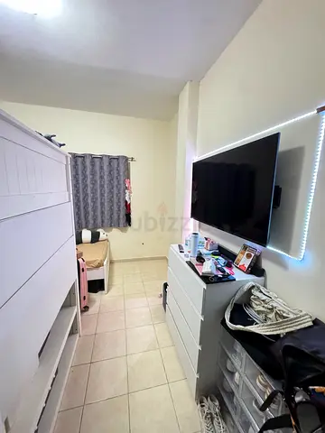 Partition inside Master bedroom - All in! Filipina only