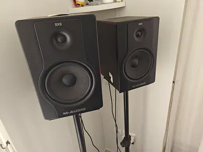 Pair of M-Audio BX8 Studio Monitor Speakers with stands - Good Working Condition